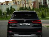 BMW X5 2019 года за 34 000 000 тг. в Алматы – фото 2