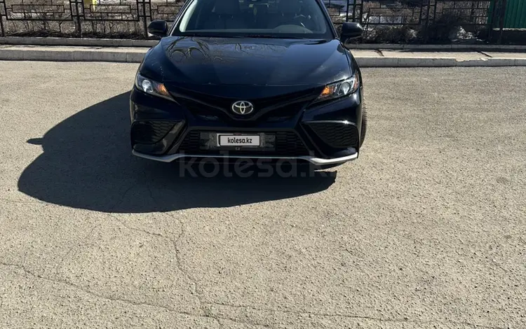 Toyota Camry 2017 годаүшін8 300 000 тг. в Уральск