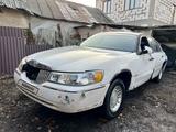 Lincoln Town Car 1999 годаүшін420 000 тг. в Алматы