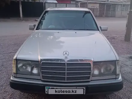 Mercedes-Benz E 230 1992 года за 1 543 327 тг. в Шу