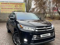 Toyota Highlander 2017 годаүшін17 500 000 тг. в Тараз