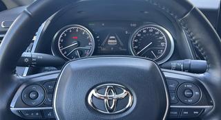 Toyota Camry 2021 года за 13 200 000 тг. в Алматы