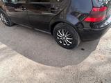 Volkswagen Golf 2003 года за 2 600 000 тг. в Караганда – фото 3