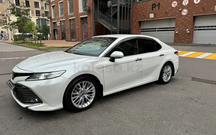 Toyota Camry 2021 годаfor16 300 000 тг. в Мерке