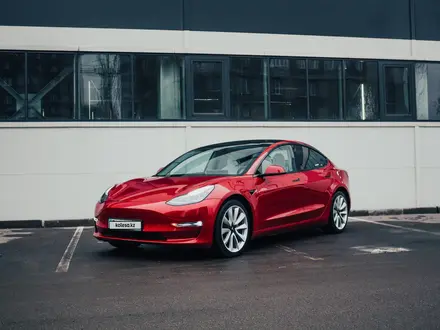 Tesla Model 3 2018 года за 14 900 000 тг. в Алматы – фото 4