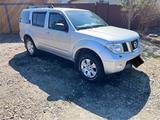 Nissan Pathfinder 2006 годаүшін6 000 000 тг. в Петропавловск – фото 2