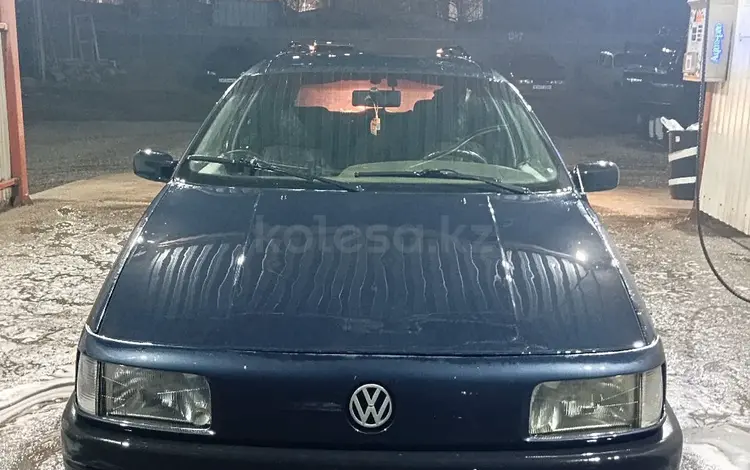 Volkswagen Passat 1990 года за 1 100 000 тг. в Караганда