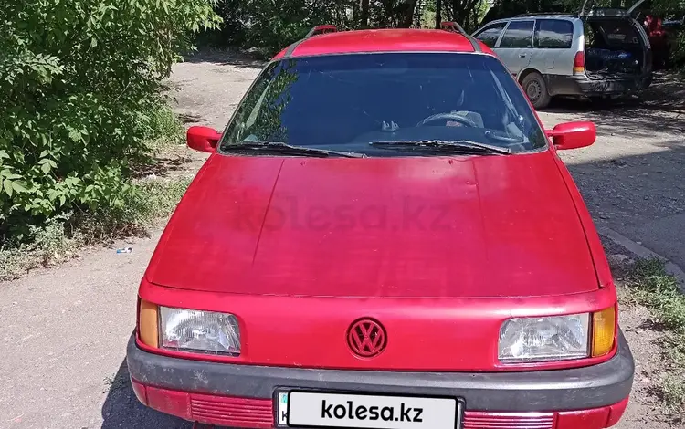 Volkswagen Passat 1990 года за 1 000 000 тг. в Караганда
