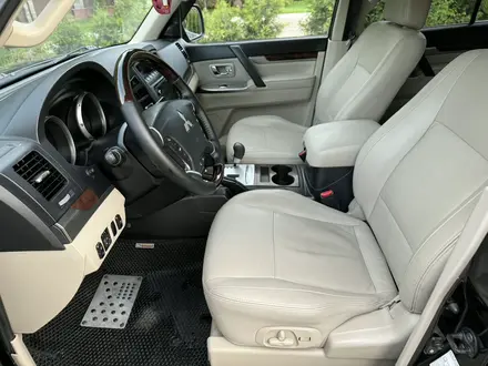 Mitsubishi Pajero 2013 года за 11 500 000 тг. в Алматы – фото 18