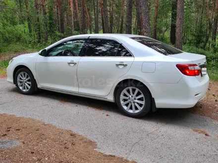 Toyota Camry 2012 года за 11 600 000 тг. в Усть-Каменогорск – фото 3