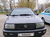 Volkswagen Vento 1992 года за 1 300 000 тг. в Аксу – фото 4