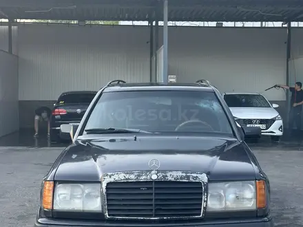 Mercedes-Benz E 230 1990 годаүшін950 000 тг. в Алматы