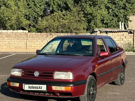 Volkswagen Vento 1992 года за 1 300 000 тг. в Шымкент – фото 7