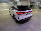 Lexus RX 350 2023 года за 29 000 000 тг. в Усть-Каменогорск – фото 4