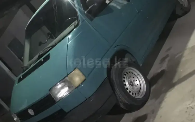 Volkswagen Caravelle 1992 года за 2 800 000 тг. в Алматы