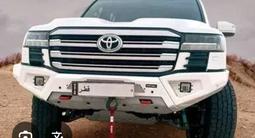 Силовой бампер на Toyota Land Cruiser 300 за 600 000 тг. в Алматы – фото 4