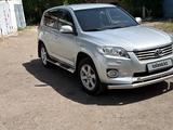 Toyota RAV4 2011 года за 8 200 000 тг. в Караганда – фото 2