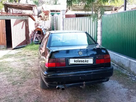 Volkswagen Vento 1992 года за 750 000 тг. в Кордай – фото 4