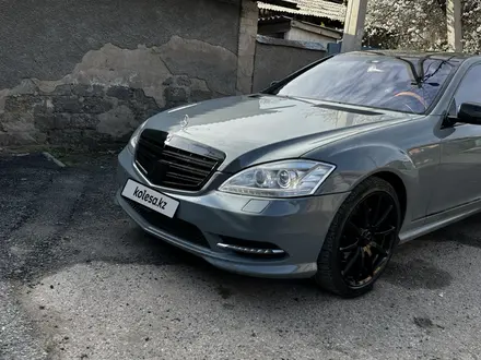 Mercedes-Benz S 500 2006 года за 7 300 000 тг. в Алматы – фото 11