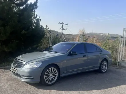 Mercedes-Benz S 500 2006 года за 7 300 000 тг. в Алматы – фото 5