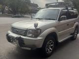 Toyota Land Cruiser Prado 1999 года за 6 800 000 тг. в Алматы – фото 2