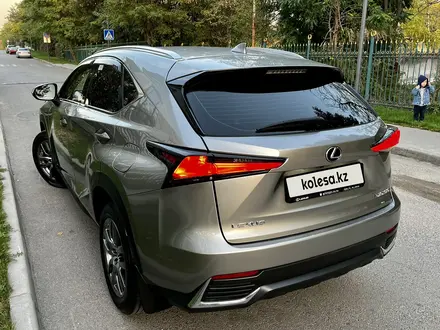 Lexus NX 200 2019 года за 16 290 000 тг. в Алматы – фото 2