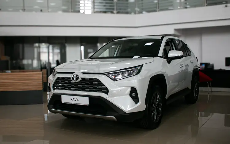 Toyota RAV4 Prestige 2023 годаfor18 171 000 тг. в Семей