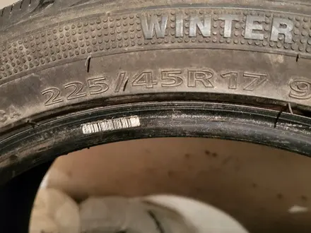 Шины зимние 225/45 r17 за 50 000 тг. в Шымкент