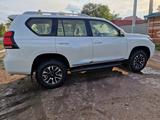 Toyota Land Cruiser Prado 2022 года за 27 000 000 тг. в Уральск – фото 4