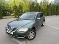 Volkswagen Touareg 2005 годаүшін4 500 000 тг. в Алматы – фото 2