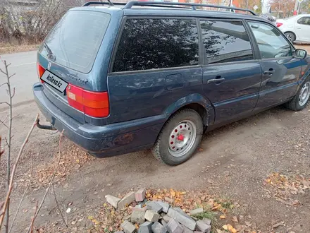 Volkswagen Passat 1994 года за 1 900 000 тг. в Уральск – фото 4