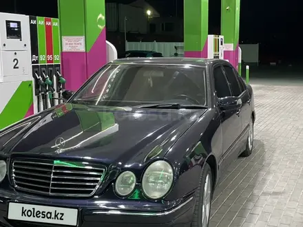 Mercedes-Benz E 320 2000 года за 5 200 000 тг. в Экибастуз