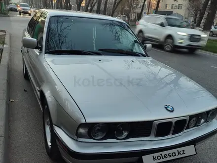 BMW 525 1991 года за 1 700 000 тг. в Шымкент – фото 3