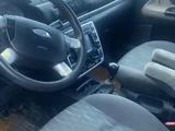 Ford Galaxy 2002 года за 1 700 000 тг. в Актобе – фото 3