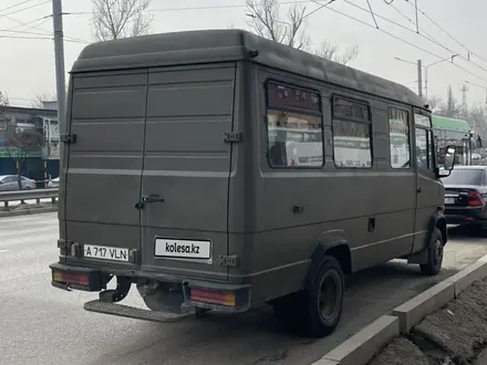 Mercedes-Benz Sprinter 1995 года за 5 800 000 тг. в Алматы – фото 2