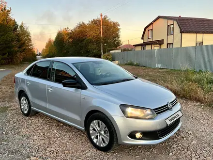 Volkswagen Polo 2015 года за 4 990 000 тг. в Рудный – фото 10