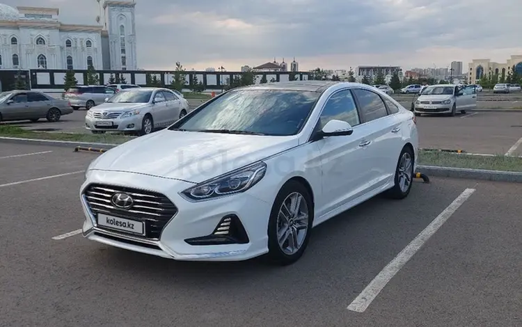Hyundai Sonata 2018 года за 9 500 000 тг. в Нур-Султан (Астана)