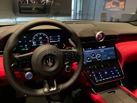 Maserati GranCabrio Trofeo 2024 года за 129 400 000 тг. в Алматы – фото 16