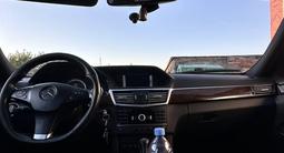 Mercedes-Benz E 200 2010 года за 6 000 000 тг. в Астана – фото 2