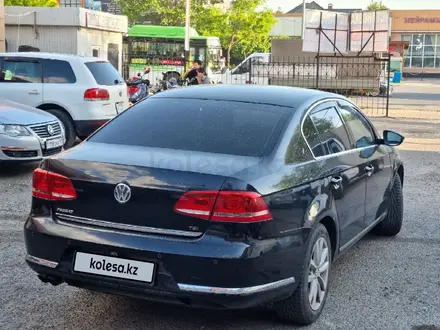 Volkswagen Passat 2012 года за 4 500 000 тг. в Шымкент – фото 3