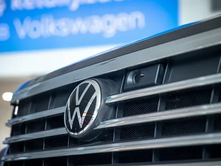 Volkswagen Touareg Business Atmosphere 2022 года за 60 500 000 тг. в Талдыкорган – фото 4