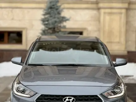 Hyundai Accent 2019 года за 7 450 000 тг. в Шымкент – фото 2