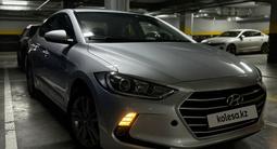 Hyundai Elantra 2018 годаfor7 150 000 тг. в Астана – фото 3