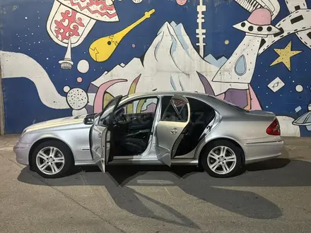 Mercedes-Benz E 200 2007 года за 5 200 000 тг. в Алматы – фото 11