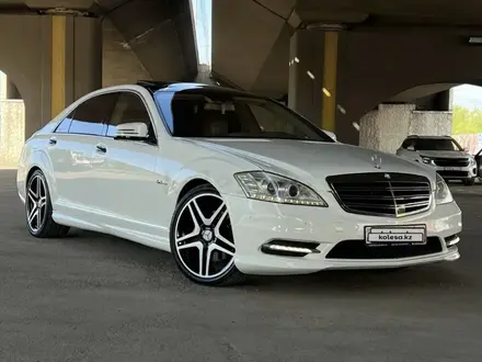 Mercedes-Benz S 550 2006 года за 8 700 000 тг. в Алматы