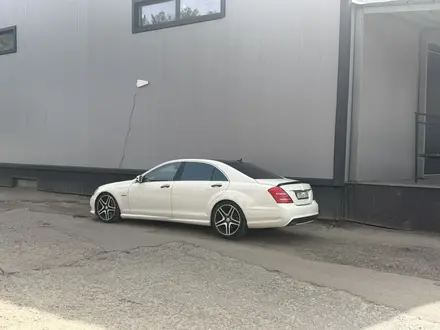 Mercedes-Benz S 550 2006 года за 8 700 000 тг. в Алматы – фото 9