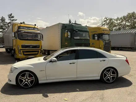 Mercedes-Benz S 550 2006 года за 8 700 000 тг. в Алматы – фото 7