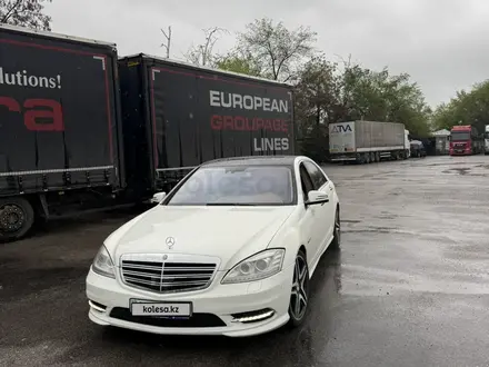 Mercedes-Benz S 550 2006 года за 8 700 000 тг. в Алматы – фото 10