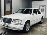 Mercedes-Benz E 220 1994 годаүшін3 000 000 тг. в Жаркент – фото 2