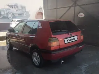 Volkswagen Golf, 1993